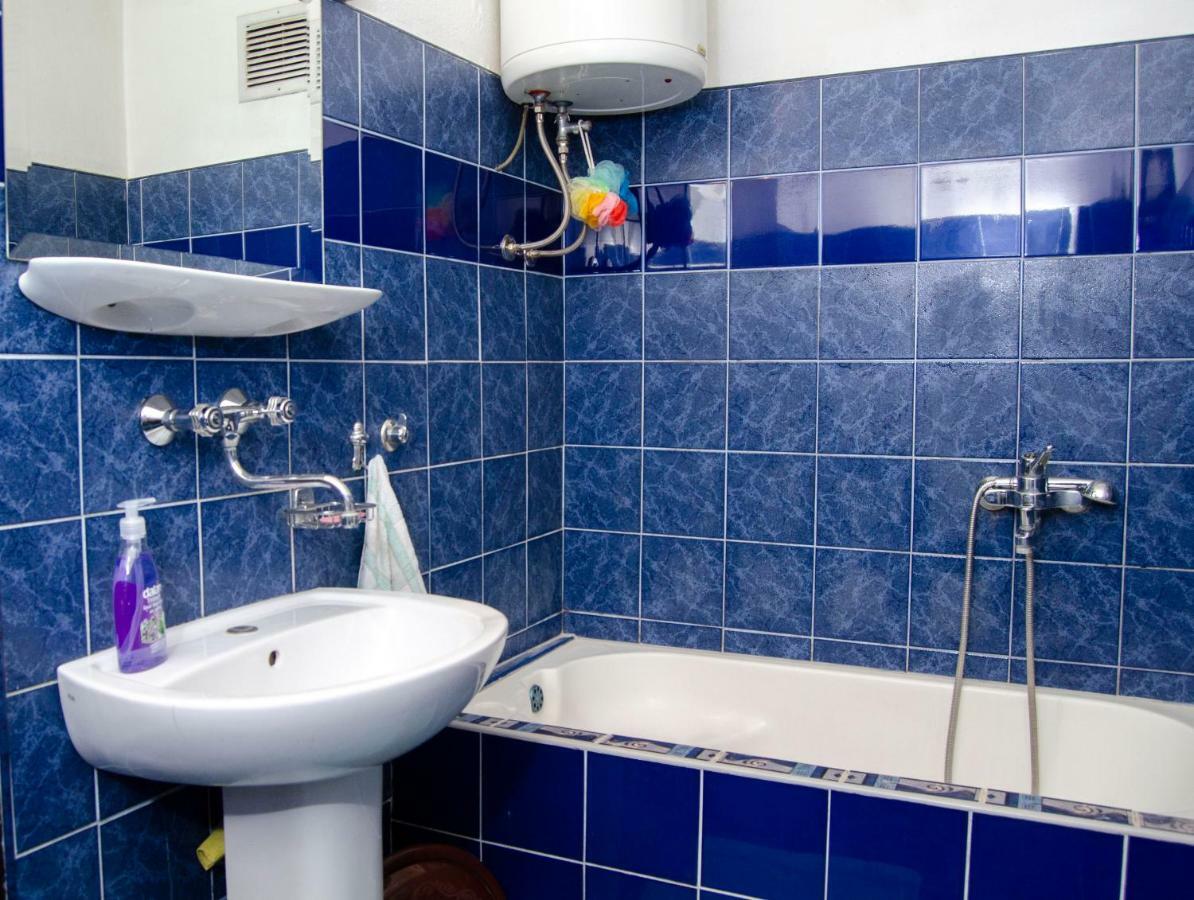 Apartmani Aa 塞拉耶佛 外观 照片
