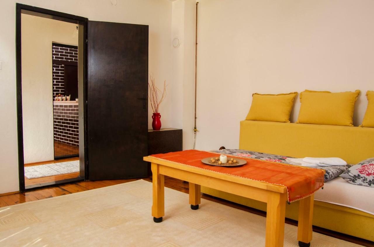 Apartmani Aa 塞拉耶佛 外观 照片