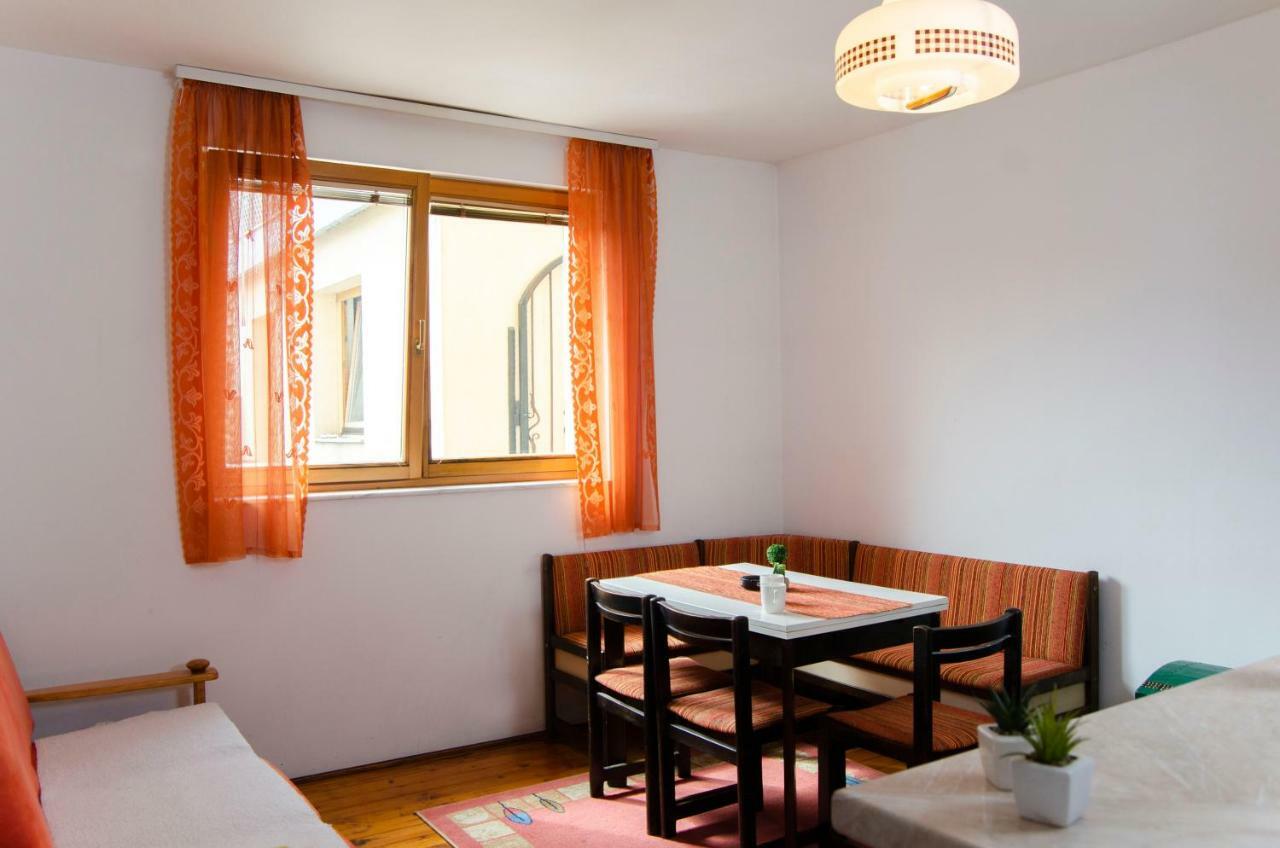 Apartmani Aa 塞拉耶佛 外观 照片